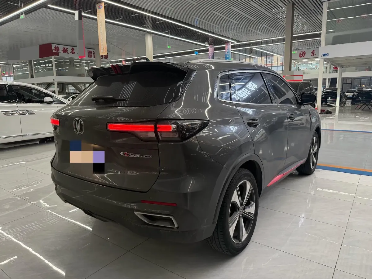 2022 ChangAn Oshan X7 Plus 1.5T 188HP L4 7DCT,autocango,china used car exporter,china ev exporter,chinese used car exporter,chinese used ev exporter