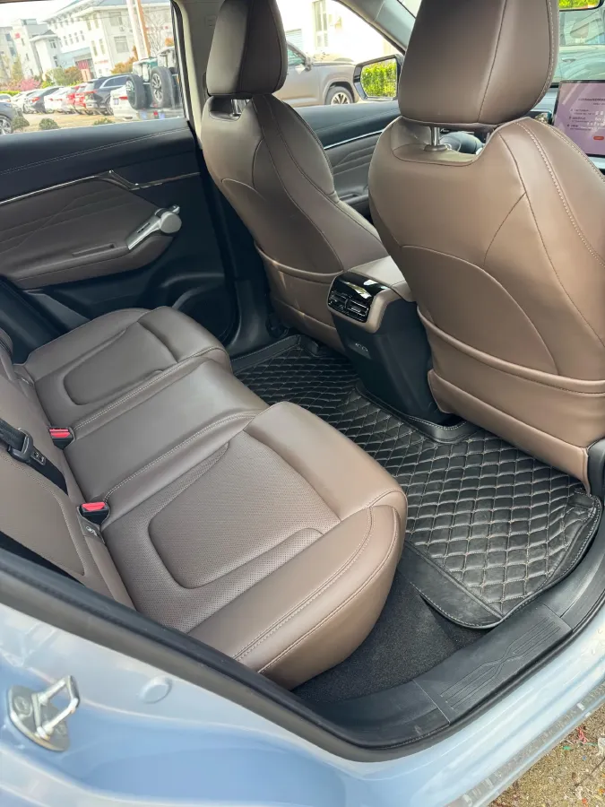 2024 GAC Trumpchi GS4 1.5T 177HP L4 7DCT,autocango,china used car exporter,china ev exporter,chinese used car exporter,chinese used ev exporter