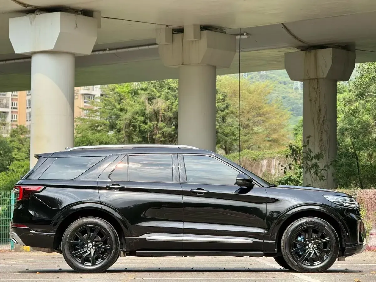 2023 Ford Explorer 2.3T 276HP L4 10AT,autocango,china used car exporter,china ev exporter,chinese used car exporter,chinese used ev exporter