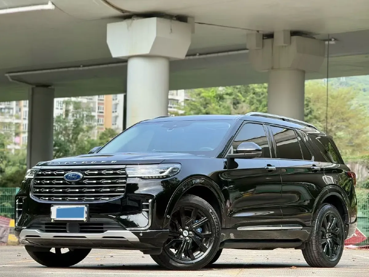 2023 Ford Explorer 2.3T 276HP L4 10AT,autocango,china used car exporter,china ev exporter,chinese used car exporter,chinese used ev exporter
