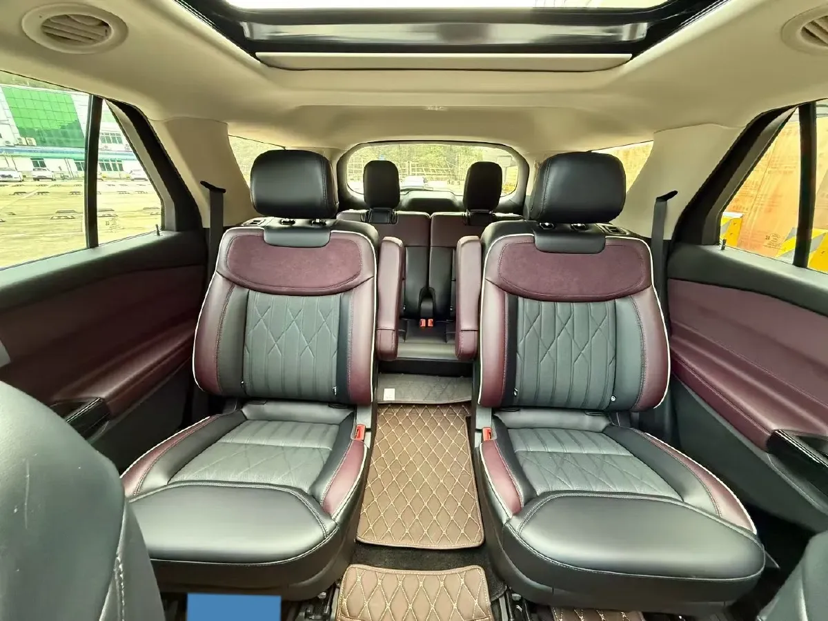 2023 Ford Explorer 2.3T 276HP L4 10AT,autocango,china used car exporter,china ev exporter,chinese used car exporter,chinese used ev exporter