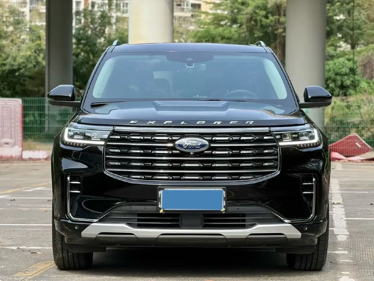 2023 Ford Explorer 2.3T 276HP L4 10AT,autocango,china used car exporter,china ev exporter,chinese used car exporter,chinese used ev exporter