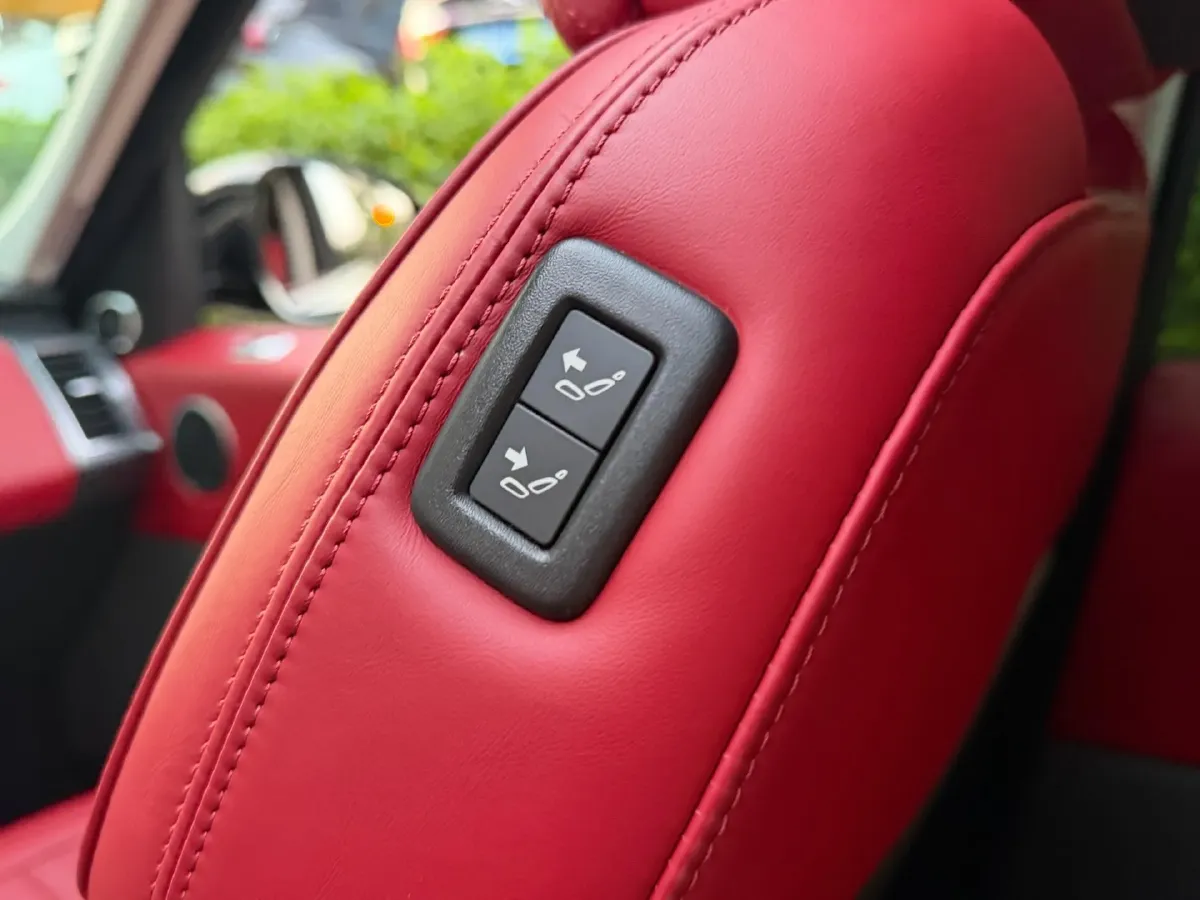 2021 Land Rover Range Rover Sport 3.0T 360HP L6 8AT,autocango,china used car exporter,china ev exporter,chinese used car exporter,chinese used ev exporter