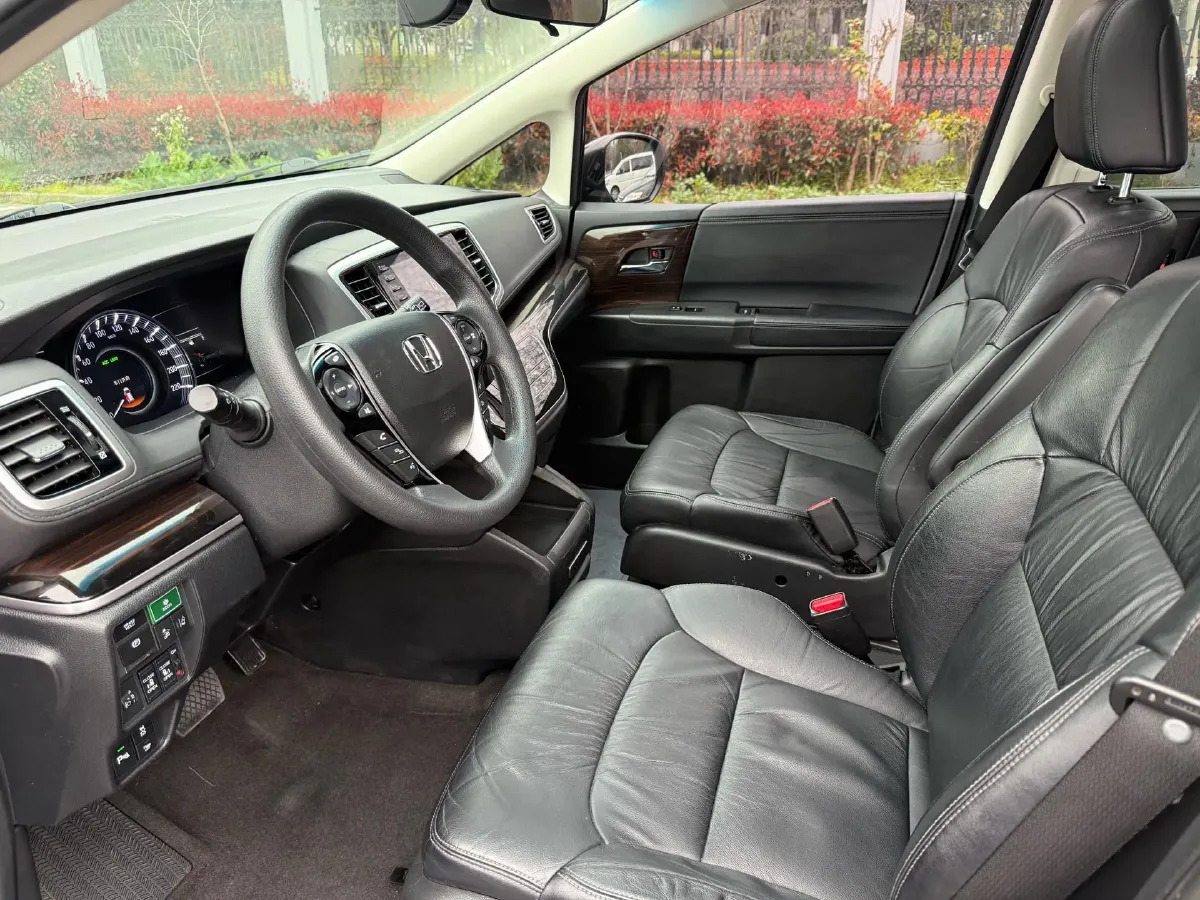 2021 Honda Odyssey 2.0L 146HP L4 E-CVT Hybrid,autocango,china used car exporter,china ev exporter,chinese used car exporter,chinese used ev exporter