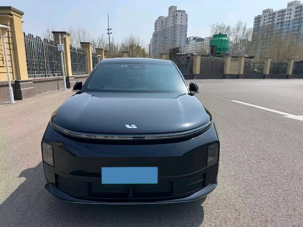 2024 Li L6 Range Extended 154HP L4 REEV 36.8KWH,autocango,china used car exporter,china ev exporter,chinese used car exporter,chinese used ev exporter