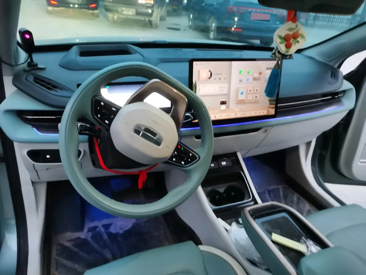 2022 Ruichi Auto ED71 BEV 60.152KWH,autocango,china used car exporter,china ev exporter,chinese used car exporter,chinese used ev exporter