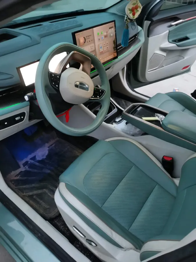 2022 Ruichi Auto ED71 BEV 60.152KWH,autocango,china used car exporter,china ev exporter,chinese used car exporter,chinese used ev exporter