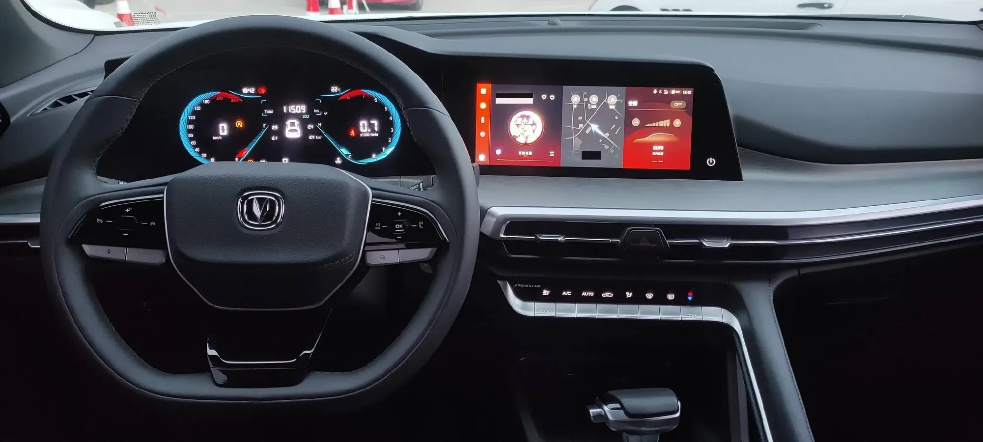 2023 ChangAn CS35 Plus 1.4T 160HP L4 7DCT,autocango,china used car exporter,china ev exporter,chinese used car exporter,chinese used ev exporter