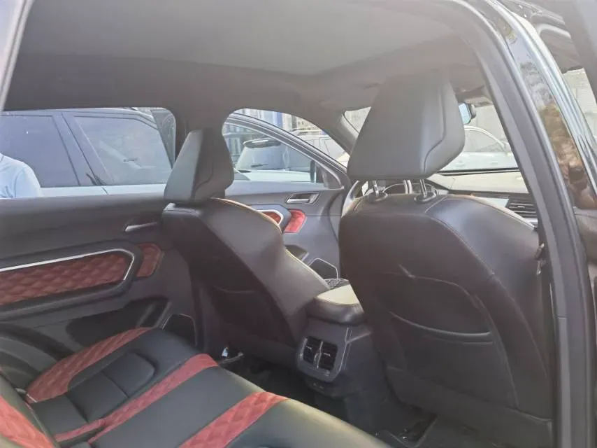 2020 Haval H6 2.0T 224HP L4 7DCT,autocango,china used car exporter,china ev exporter,chinese used car exporter,chinese used ev exporter