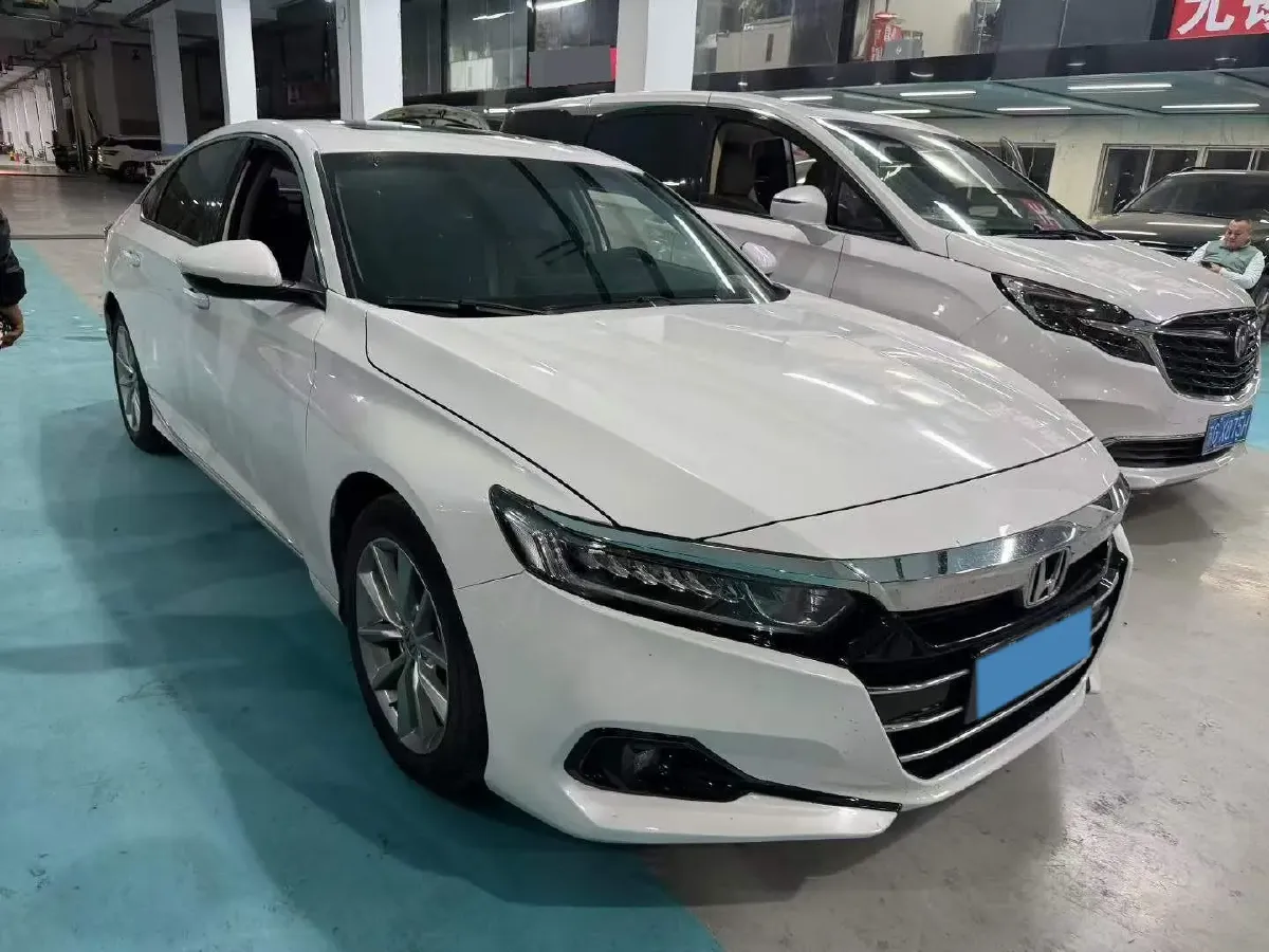 2022 Honda Accord 1.5T 194HP L4 CVT,autocango,china used car exporter,china ev exporter,chinese used car exporter,chinese used ev exporter