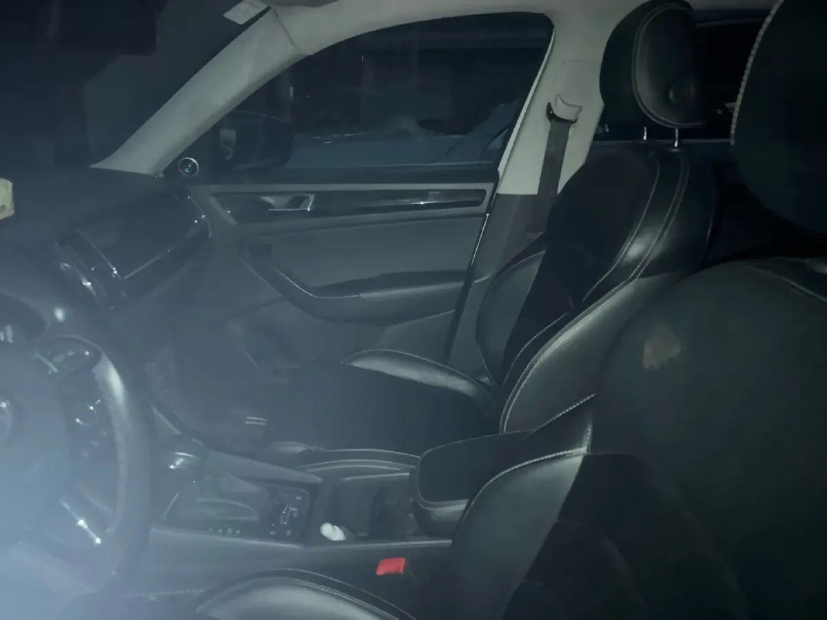 2018 Skoda Kodiak 1.8T 180HP L4 7DCT,autocango,china used car exporter,china ev exporter,chinese used car exporter,chinese used ev exporter