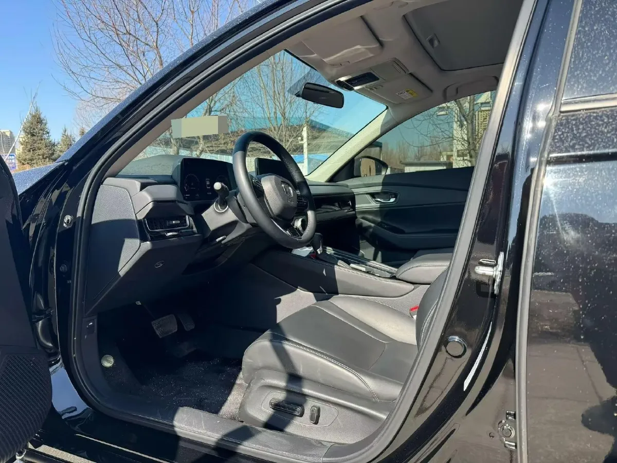 2025 Honda Inspire 1.5T 192HP L4 CVT,autocango,china used car exporter,china ev exporter,chinese used car exporter,chinese used ev exporter