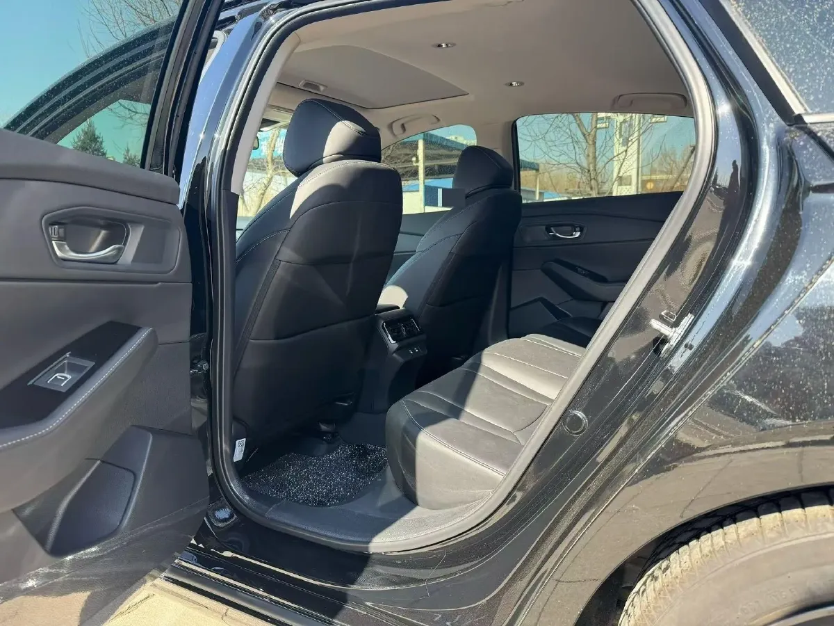 2025 Honda Inspire 1.5T 192HP L4 CVT,autocango,china used car exporter,china ev exporter,chinese used car exporter,chinese used ev exporter