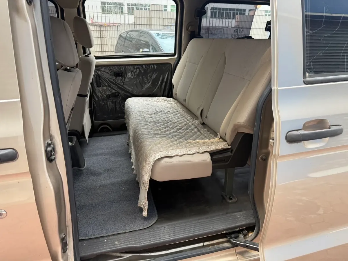 2021 WuLing RongGuang Mini Truck 1.2L 76HP L4 5MT,autocango,china used car exporter,china ev exporter,chinese used car exporter,chinese used ev exporter