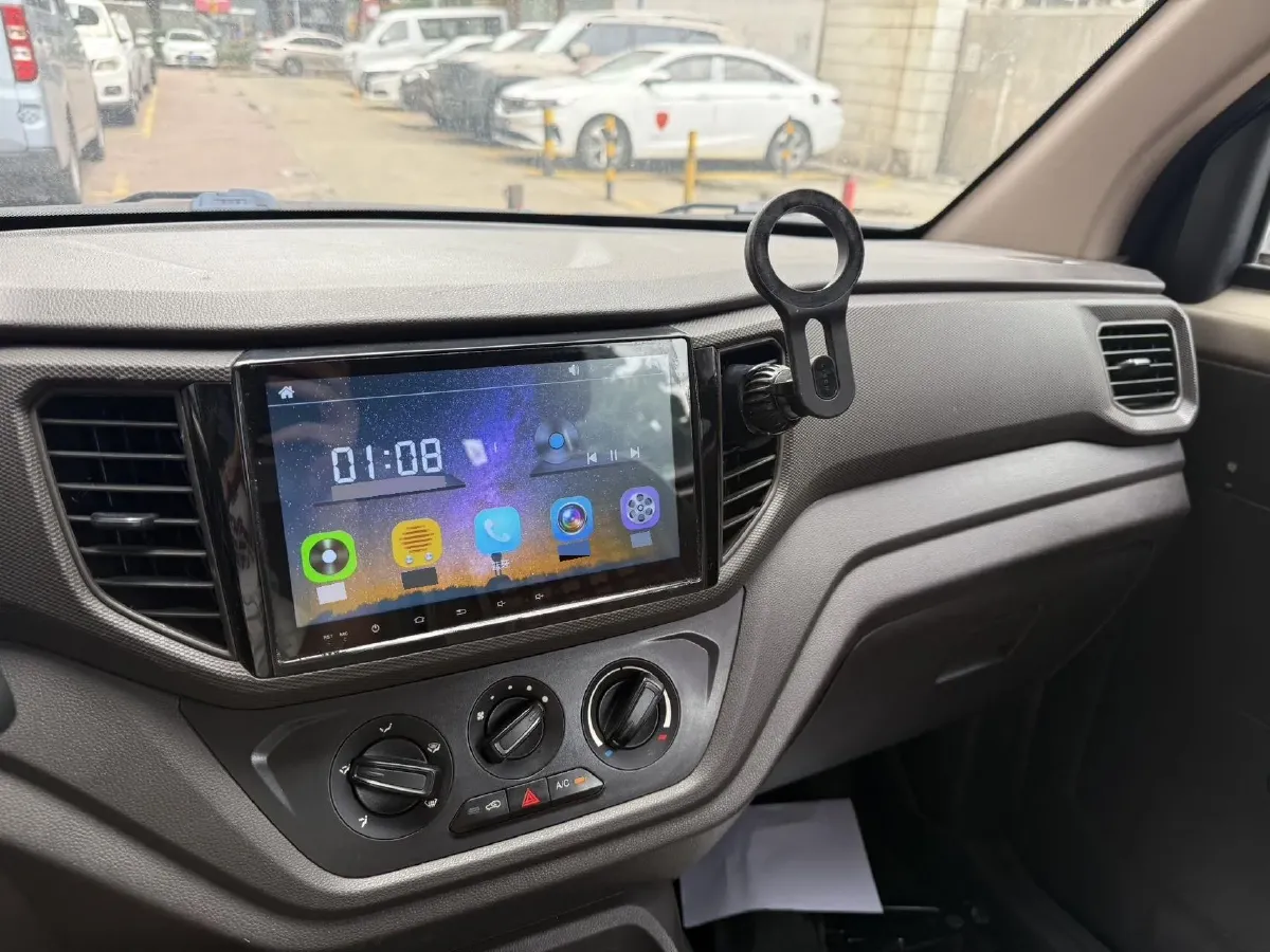 2021 WuLing RongGuang Mini Truck 1.2L 76HP L4 5MT,autocango,china used car exporter,china ev exporter,chinese used car exporter,chinese used ev exporter