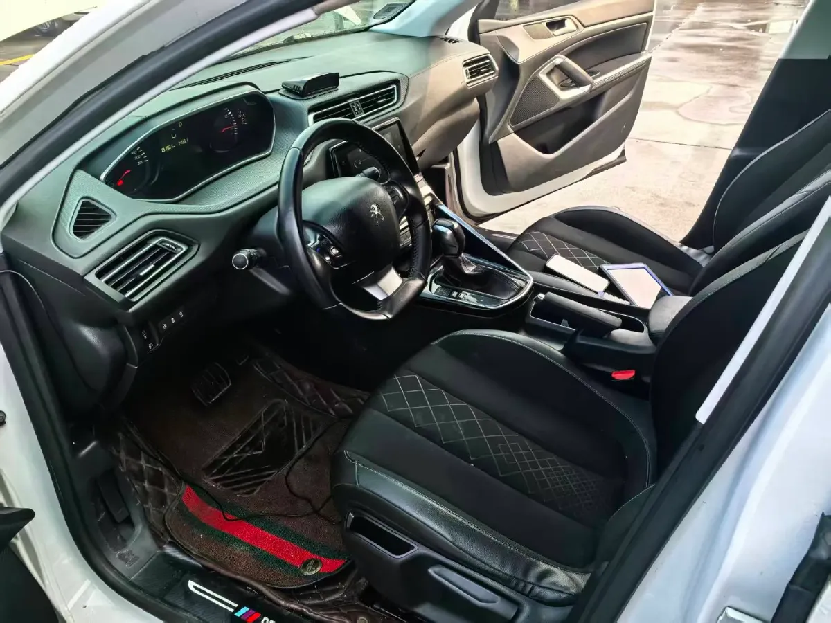 2016 Peugeot 308 1.6L 117HP L4 6AT,autocango,china used car exporter,china ev exporter,chinese used car exporter,chinese used ev exporter