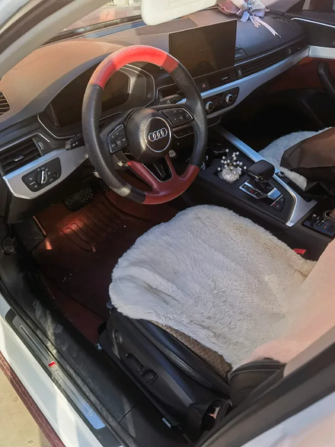 2020 Audi A4L 2.0T 190HP L4 7DCT,autocango,china used car exporter,china ev exporter,chinese used car exporter,chinese used ev exporter