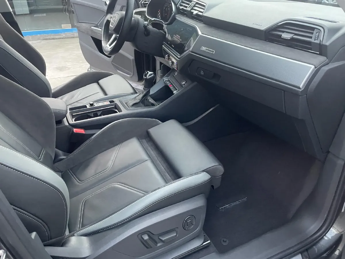 2023 Audi Q3 Sportback 1.4T 150HP L4 7DCT,autocango,china used car exporter,china ev exporter,chinese used car exporter,chinese used ev exporter