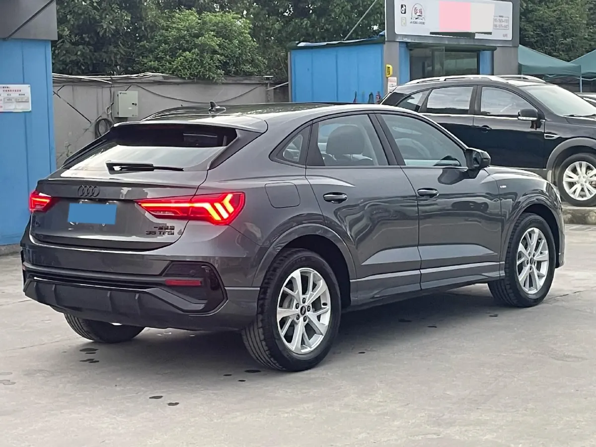 2023 Audi Q3 Sportback 1.4T 150HP L4 7DCT,autocango,china used car exporter,china ev exporter,chinese used car exporter,chinese used ev exporter
