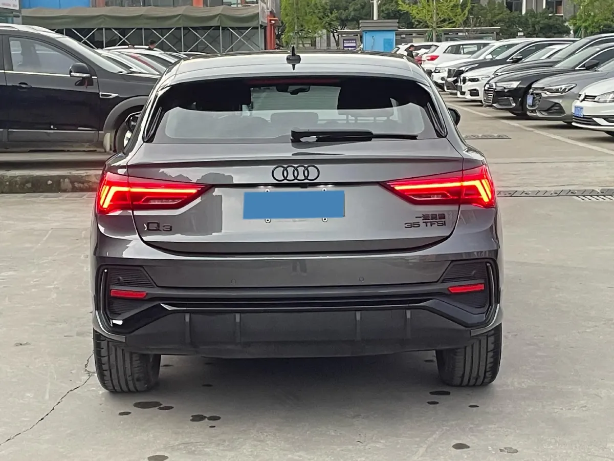 2023 Audi Q3 Sportback 1.4T 150HP L4 7DCT,autocango,china used car exporter,china ev exporter,chinese used car exporter,chinese used ev exporter