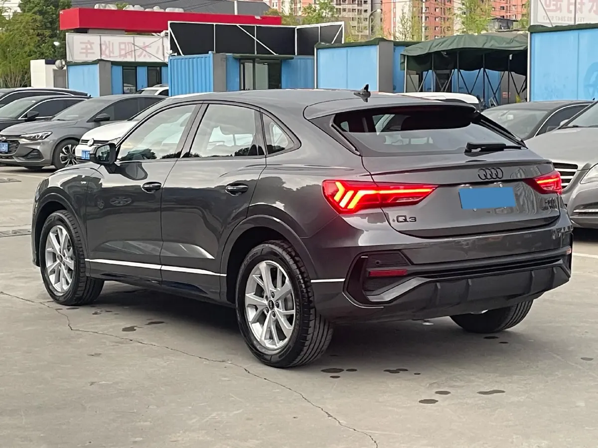 2023 Audi Q3 Sportback 1.4T 150HP L4 7DCT,autocango,china used car exporter,china ev exporter,chinese used car exporter,chinese used ev exporter