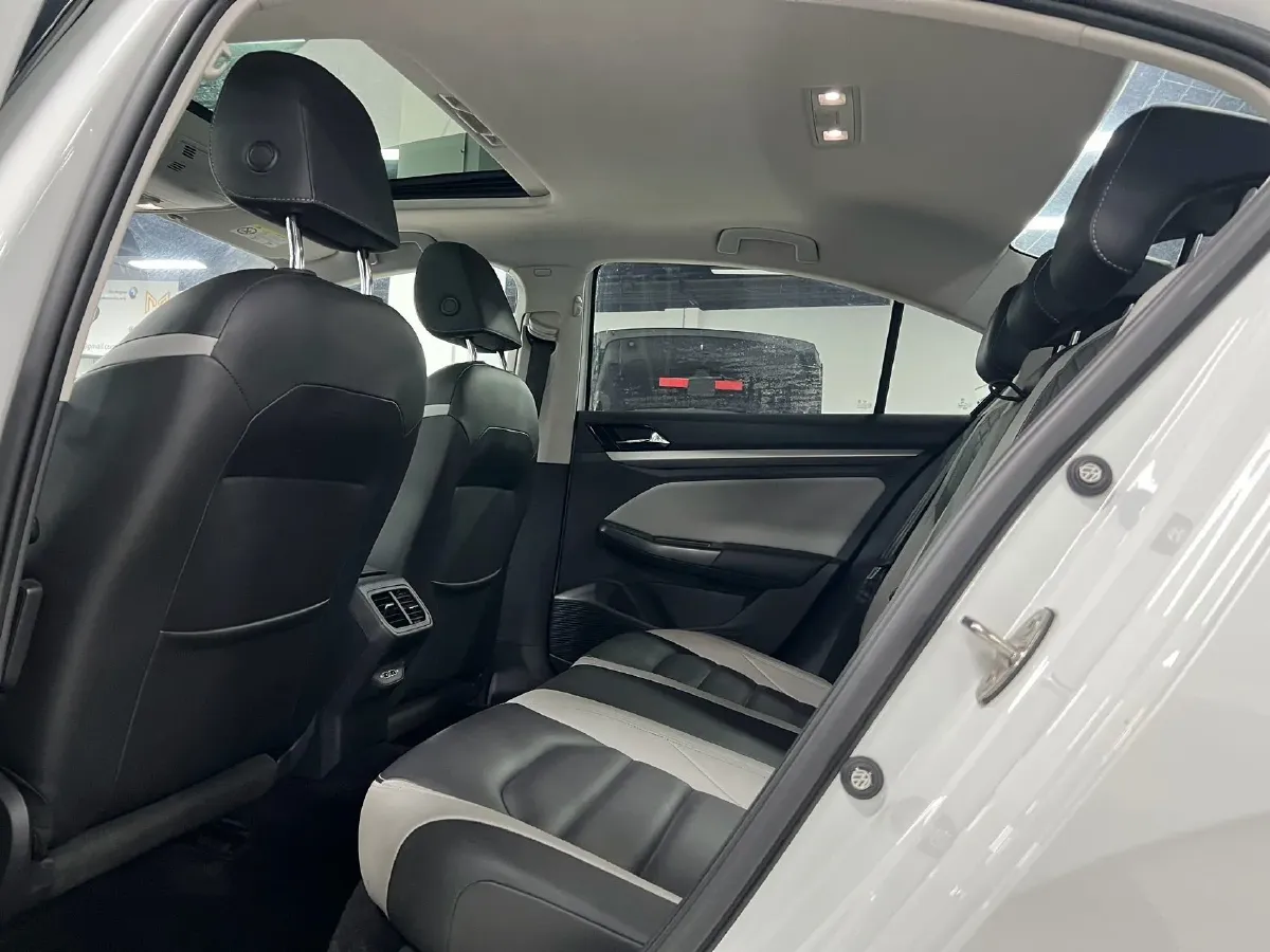 2023 Volkswagen Bora 1.4T 150HP L4 7DCT,autocango,china used car exporter,china ev exporter,chinese used car exporter,chinese used ev exporter