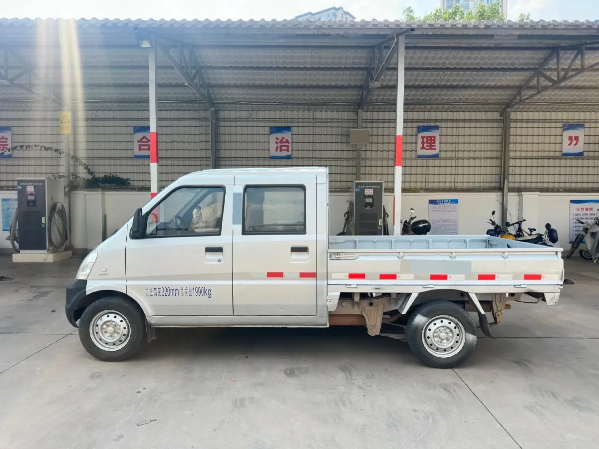 2019 WuLing RongGuang New Truck 1.5L 107HP L4 5MT,autocango,china used car exporter,china ev exporter,chinese used car exporter,chinese used ev exporter