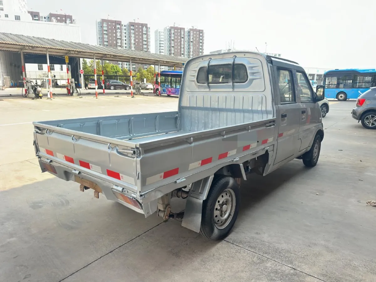 2019 WuLing RongGuang New Truck 1.5L 107HP L4 5MT,autocango,china used car exporter,china ev exporter,chinese used car exporter,chinese used ev exporter