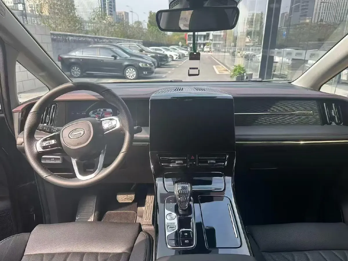 2024 GAC Trumpchi M8 2.0T 252HP L4 8AT,autocango,china used car exporter,china ev exporter,chinese used car exporter,chinese used ev exporter