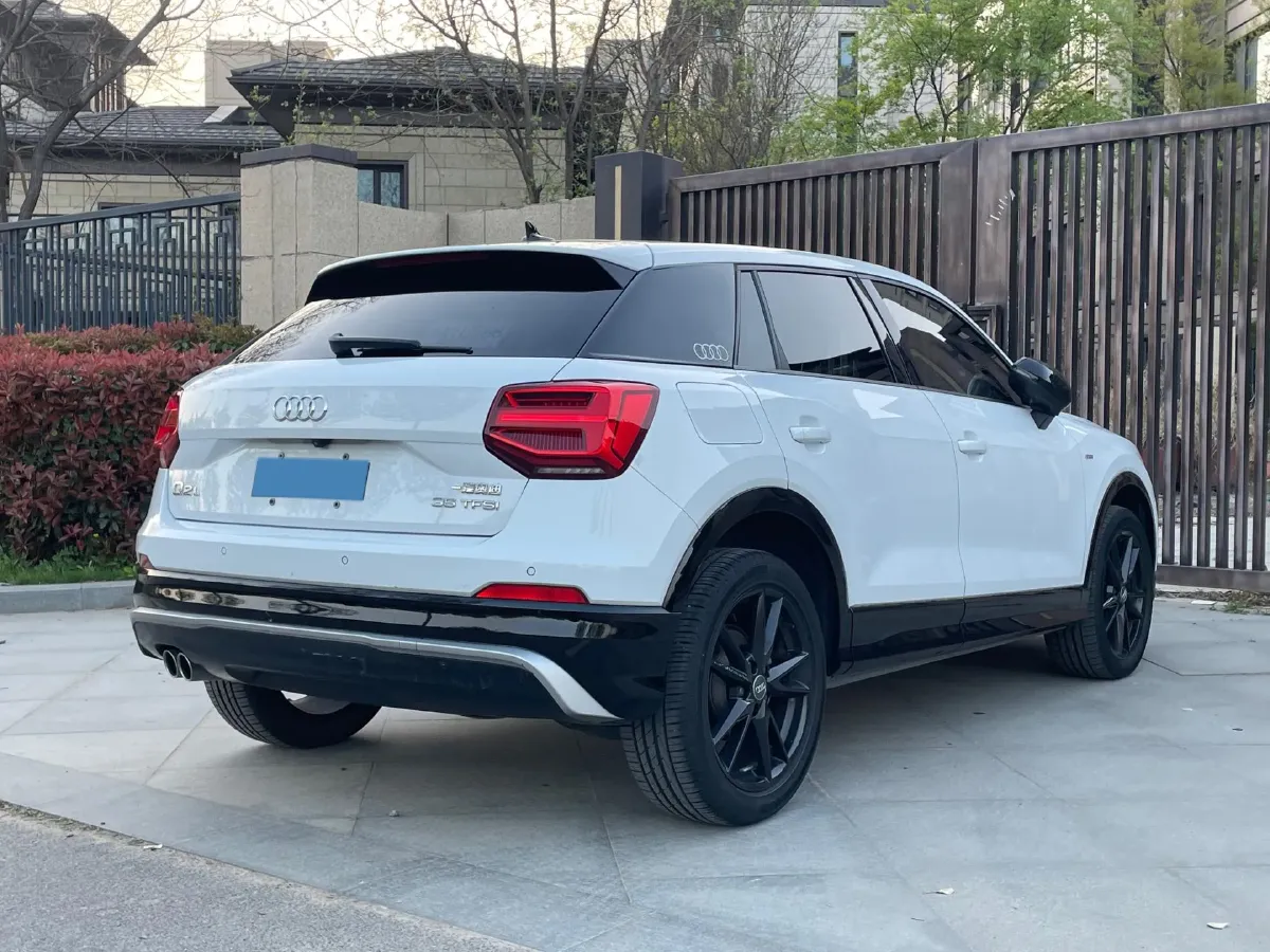 2020 Audi Q2L 1.4T 150HP L4 7DCT,autocango,china used car exporter,china ev exporter,chinese used car exporter,chinese used ev exporter