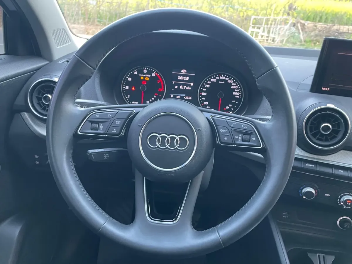 2020 Audi Q2L 1.4T 150HP L4 7DCT,autocango,china used car exporter,china ev exporter,chinese used car exporter,chinese used ev exporter