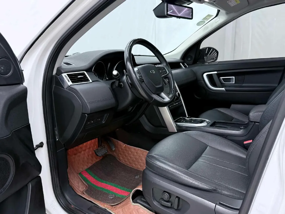 2019 Land Rover Discovery Sport 2.0T 241HP L4 9AT,autocango,china used car exporter,china ev exporter,chinese used car exporter,chinese used ev exporter