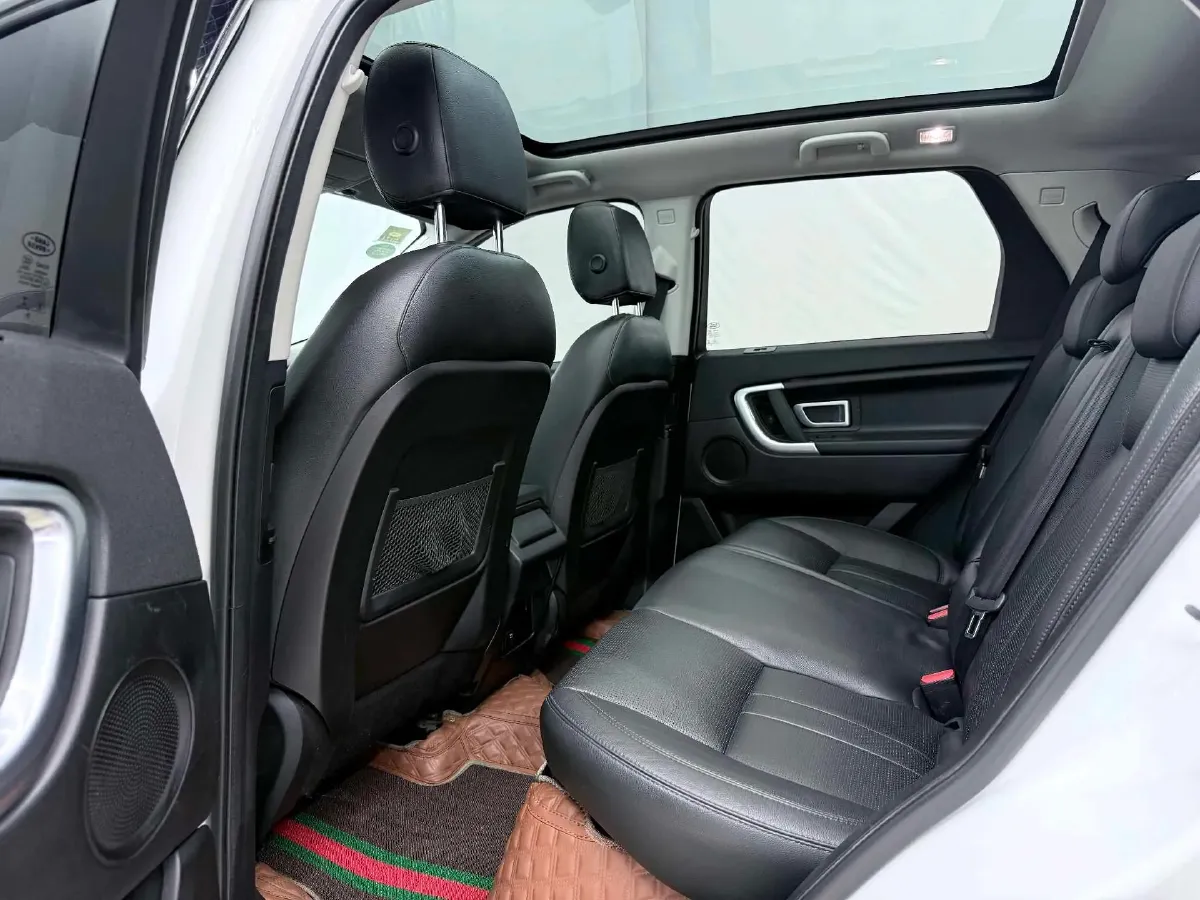 2019 Land Rover Discovery Sport 2.0T 241HP L4 9AT,autocango,china used car exporter,china ev exporter,chinese used car exporter,chinese used ev exporter