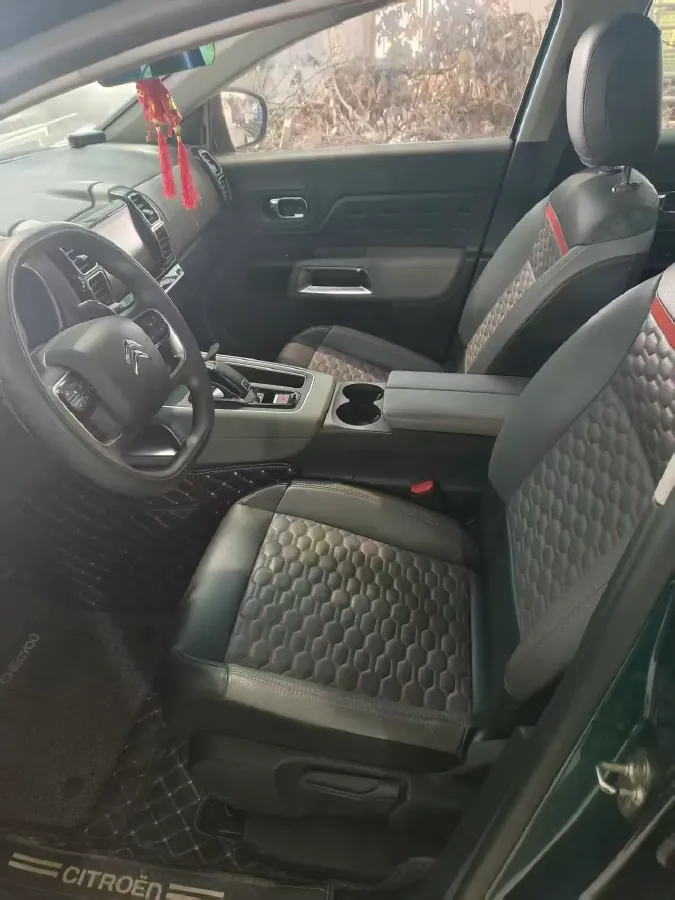 2021 Citroen C5 Aircross 1.6T 170HP L4 8AT,autocango,china used car exporter,china ev exporter,chinese used car exporter,chinese used ev exporter