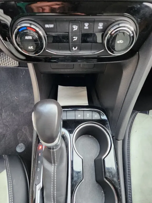 2020 Buick Encore GX 1.3T 165HP L3 CVT,autocango,china used car exporter,china ev exporter,chinese used car exporter,chinese used ev exporter