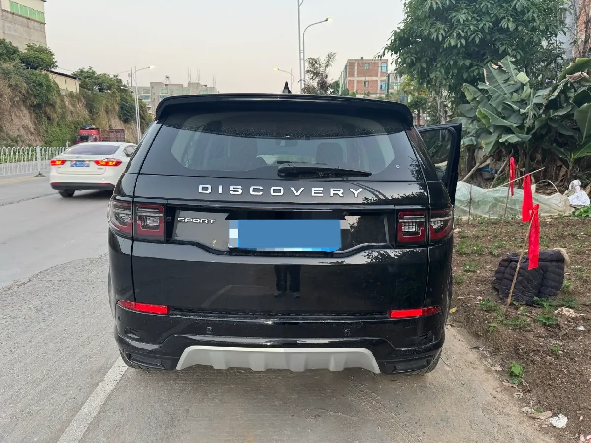 2025 Land Rover Discovery Sport 2.0T 249HP L4 9AT,autocango,china used car exporter,china ev exporter,chinese used car exporter,chinese used ev exporter