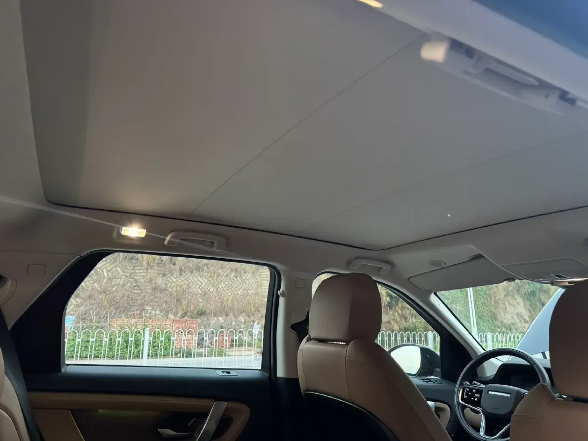 2025 Land Rover Discovery Sport 2.0T 249HP L4 9AT,autocango,china used car exporter,china ev exporter,chinese used car exporter,chinese used ev exporter