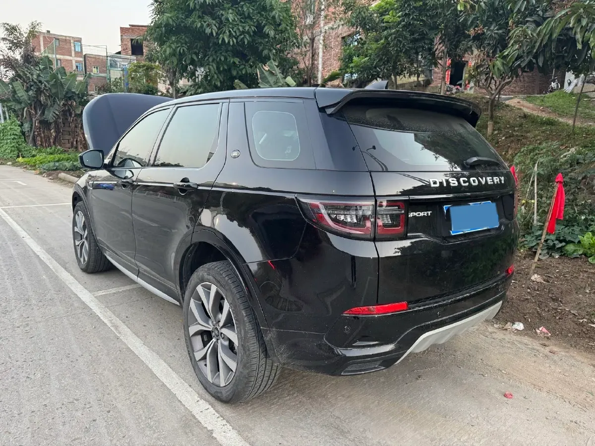 2025 Land Rover Discovery Sport 2.0T 249HP L4 9AT,autocango,china used car exporter,china ev exporter,chinese used car exporter,chinese used ev exporter