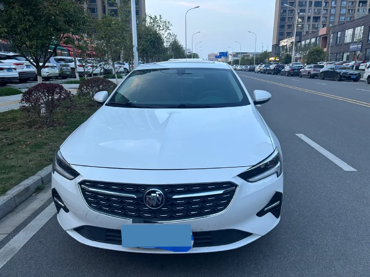 2022 Buick Regal 1.5T 169HP L4 9AT,autocango,china used car exporter,china ev exporter,chinese used car exporter,chinese used ev exporter