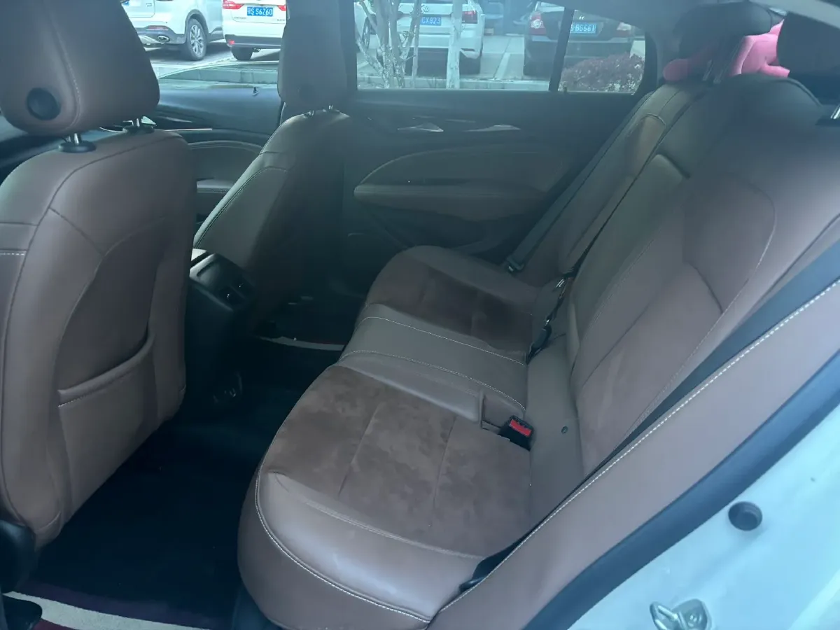 2022 Buick Regal 1.5T 169HP L4 9AT,autocango,china used car exporter,china ev exporter,chinese used car exporter,chinese used ev exporter