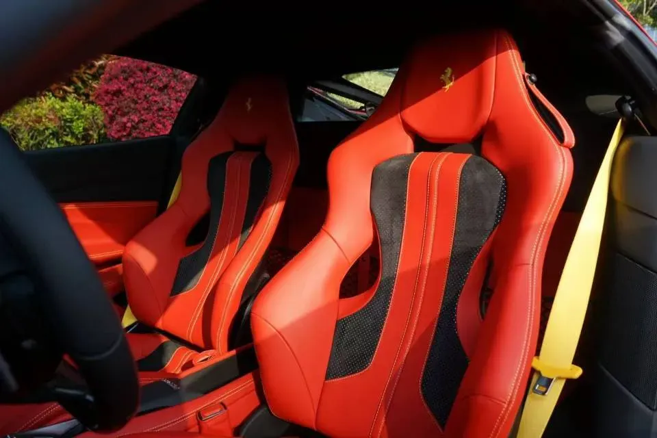 2019 Aston Martin DB11 5.2T 639HP V12 8AT,autocango,china used car exporter,china ev exporter,chinese used car exporter,chinese used ev exporter