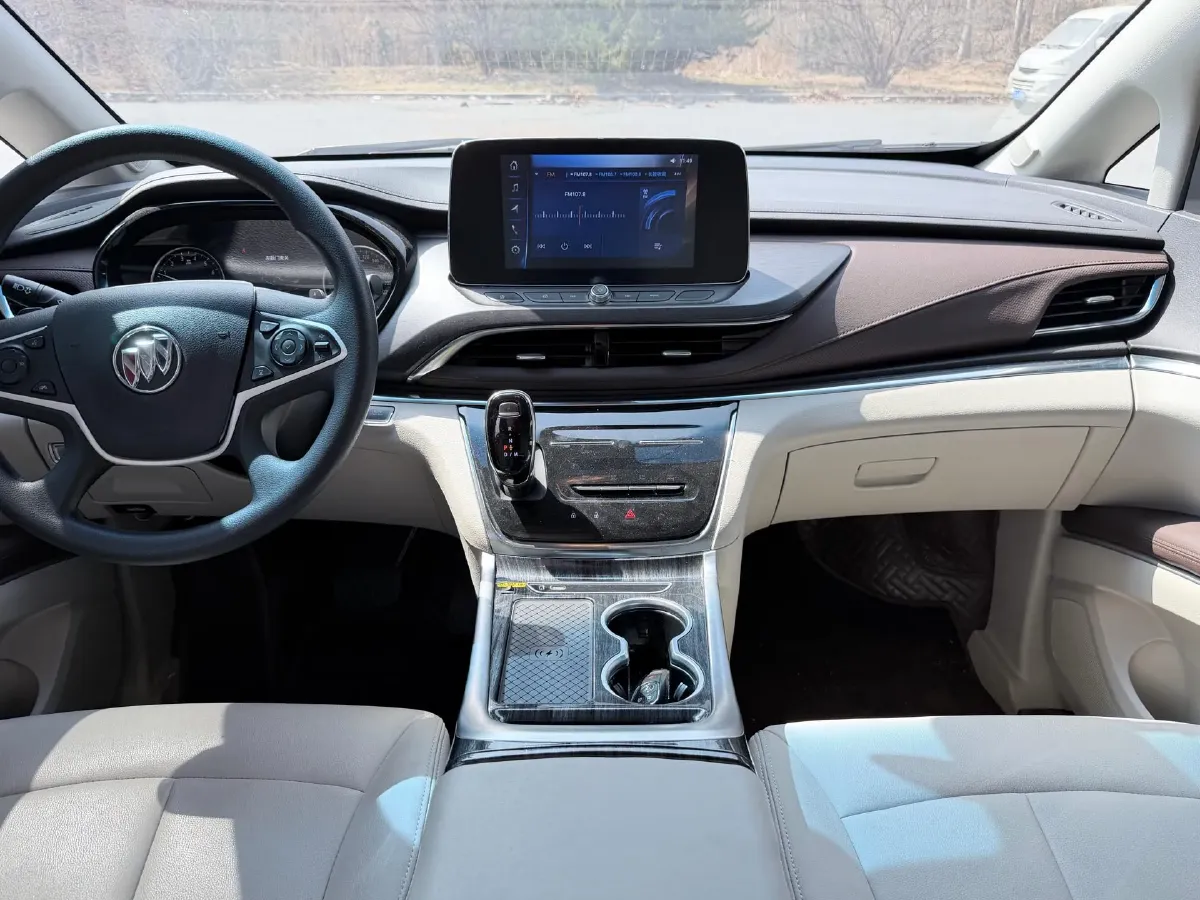 2023 Buick GL8 2.0T 237HP L4 9AT,autocango,china used car exporter,china ev exporter,chinese used car exporter,chinese used ev exporter