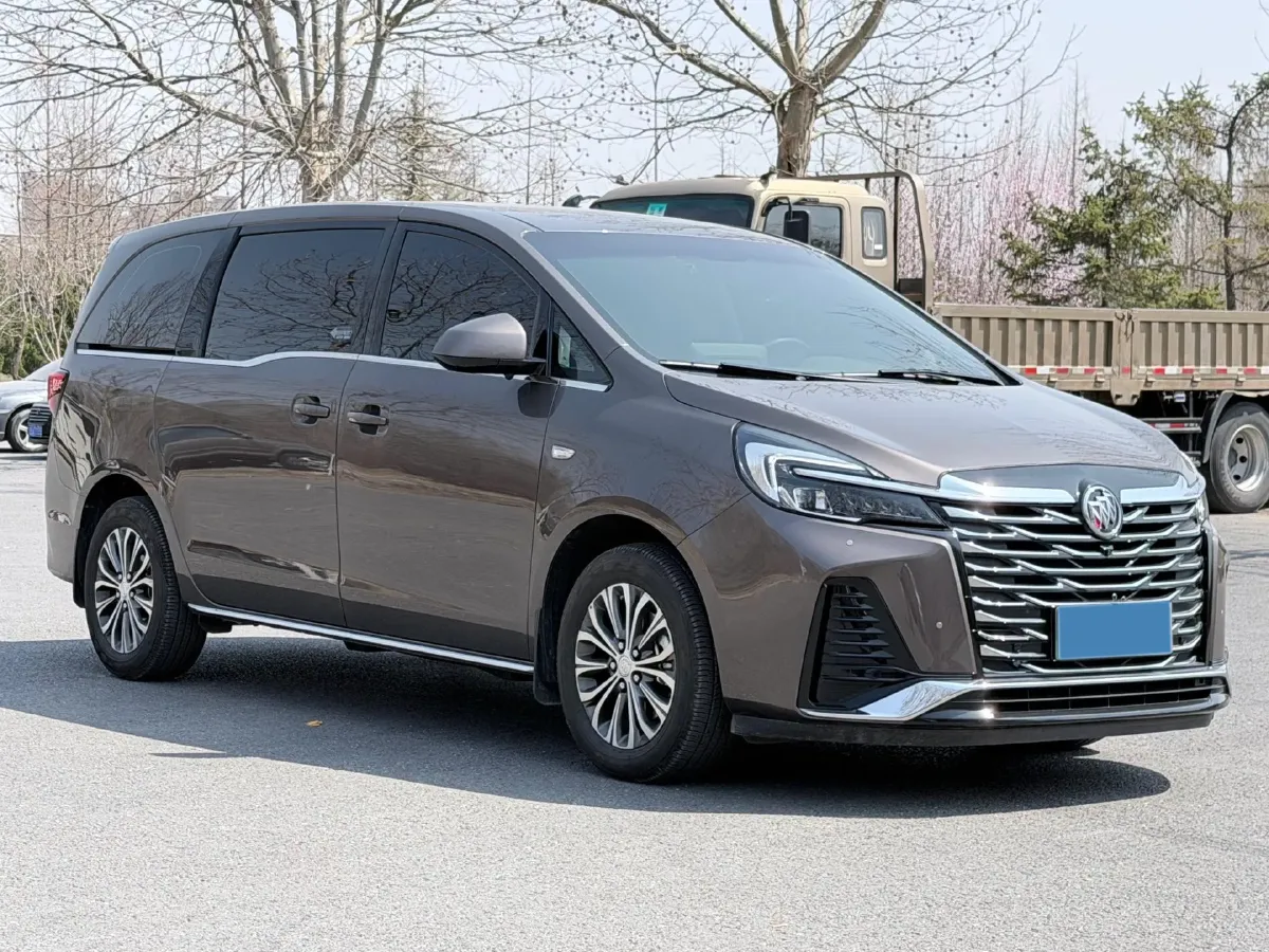 2023 Buick GL8 2.0T 237HP L4 9AT,autocango,china used car exporter,china ev exporter,chinese used car exporter,chinese used ev exporter