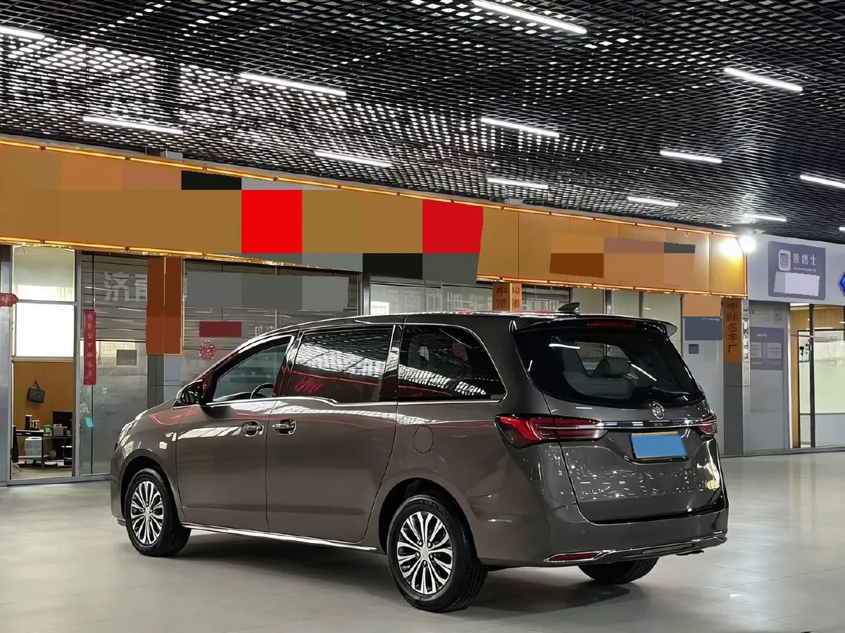 2023 Buick GL8 2.0T 237HP L4 9AT,autocango,china used car exporter,china ev exporter,chinese used car exporter,chinese used ev exporter