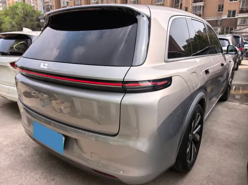2023 Li L7 Range Extended 154HP REEV 40.9KWH,autocango,china used car exporter,china ev exporter,chinese used car exporter,chinese used ev exporter