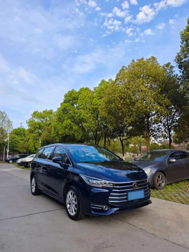 2019 BYD Song MAX 1.5T 160HP L4 6MT,autocango,china used car exporter,china ev exporter,chinese used car exporter,chinese used ev exporter
