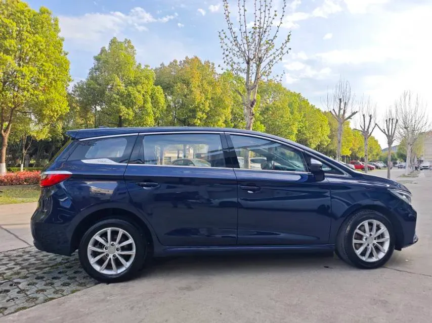 2019 BYD Song MAX 1.5T 160HP L4 6MT,autocango,china used car exporter,china ev exporter,chinese used car exporter,chinese used ev exporter