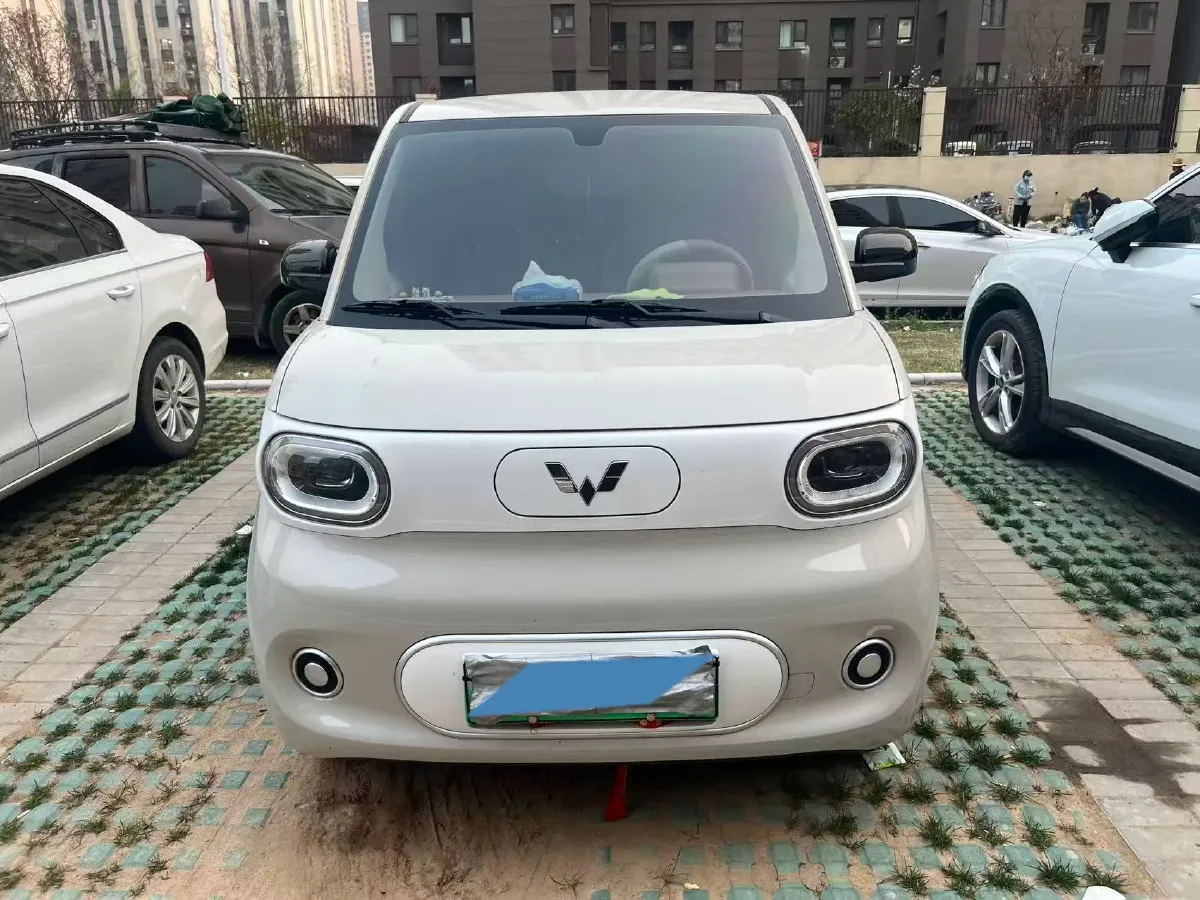2024 WuLing HongGuang MINI EV BEV 17.3KWH,autocango,china used car exporter,china ev exporter,chinese used car exporter,chinese used ev exporter