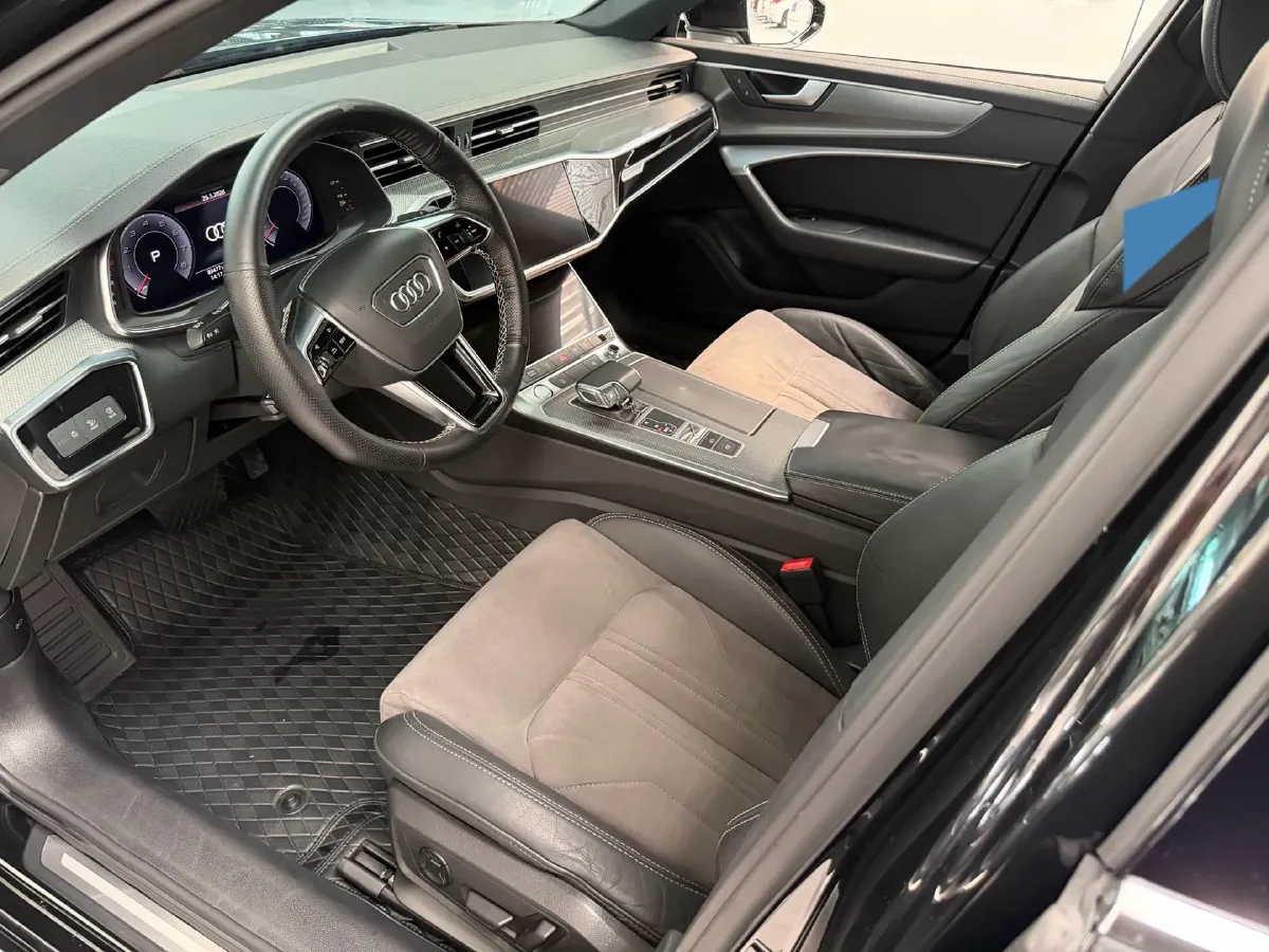 2020 Audi A6L 2.0T 190HP L4 7DCT,autocango,china used car exporter,china ev exporter,chinese used car exporter,chinese used ev exporter