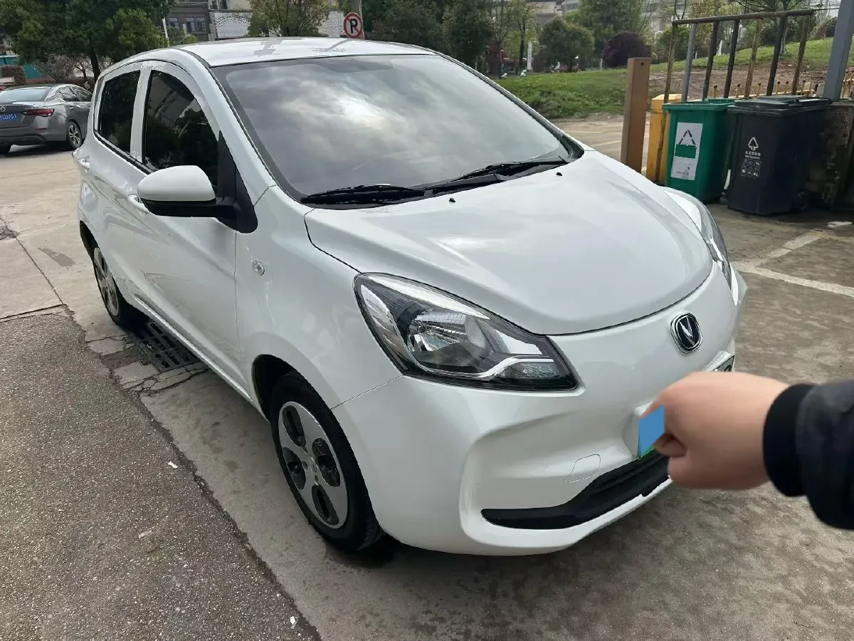 2021 ChangAn BenBen E-Star BEV 32.2KWH,autocango,china used car exporter,china ev exporter,chinese used car exporter,chinese used ev exporter